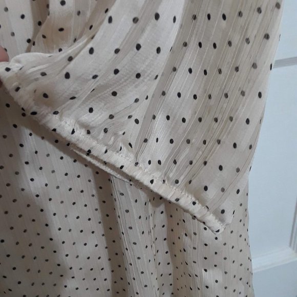 DB est. 1962 Tie Neck Polka Dot Top Black Cream Tan - Picture 8 of 8